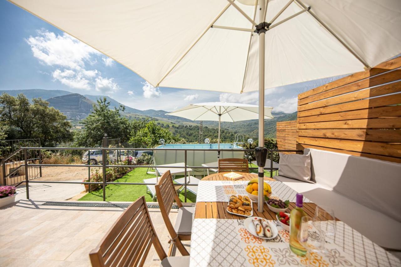 Casa Vacanze Villa Baronessa تْشيفالو المظهر الخارجي الصورة