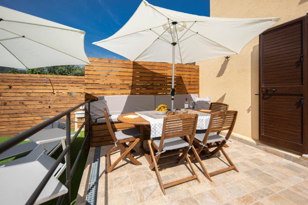 Casa Vacanze Villa Baronessa تْشيفالو المظهر الخارجي الصورة